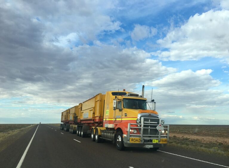 Photo Refrigerated truck